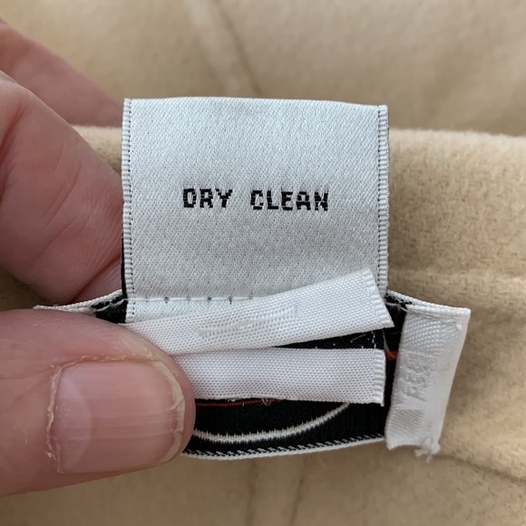 Talbots Wool Blazer size 16, good condition, some spots. Cream color. - Picture 5 of 8